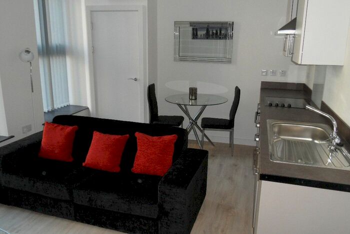 1 Bedroom Flat To Rent In Mill Street, City Centre, BD1
