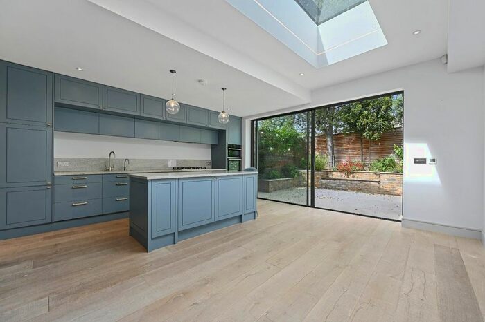 4 Bedroom Property To Rent In Redan Street, London, W14