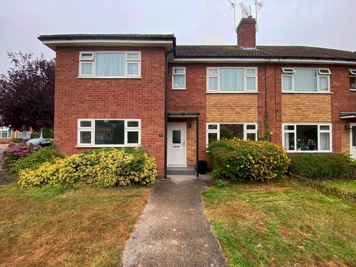 2 Bedroom Maisonette To Rent In Milton Close, Bentley Heath, Solihull, B93