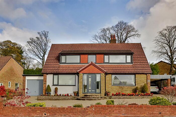 4 Bedroom Detached House For Sale In Knowsley Road West, Clayton-Le-Dale, Ribble Valley, BB1