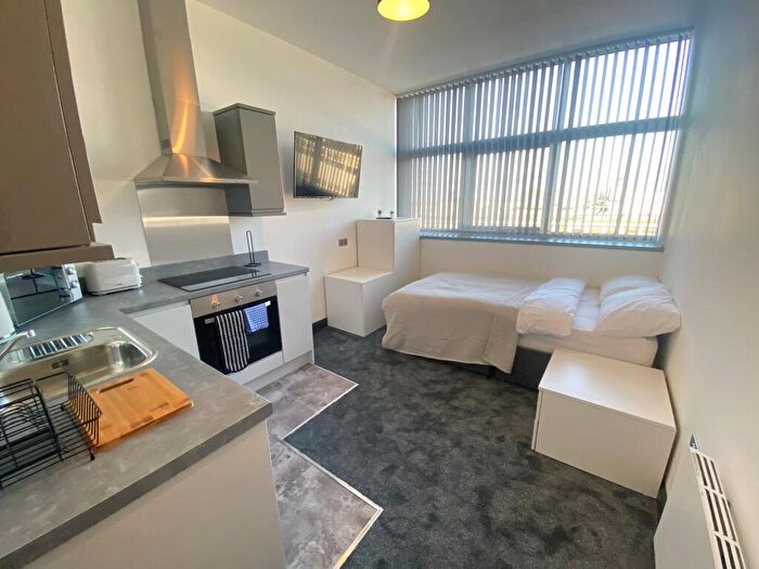 Flat To Rent In West Road, Harlow, CM20