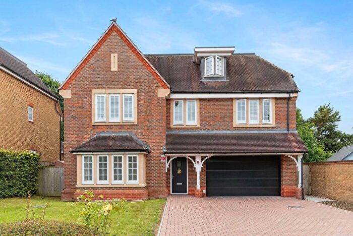 7 Bedroom Detached House To Rent In Priest Hill Close, Epsom, KT17