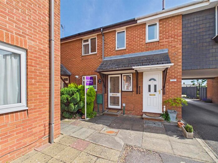 2 Bedroom Terraced House To Rent In Burghley Court, Stamford, PE9
