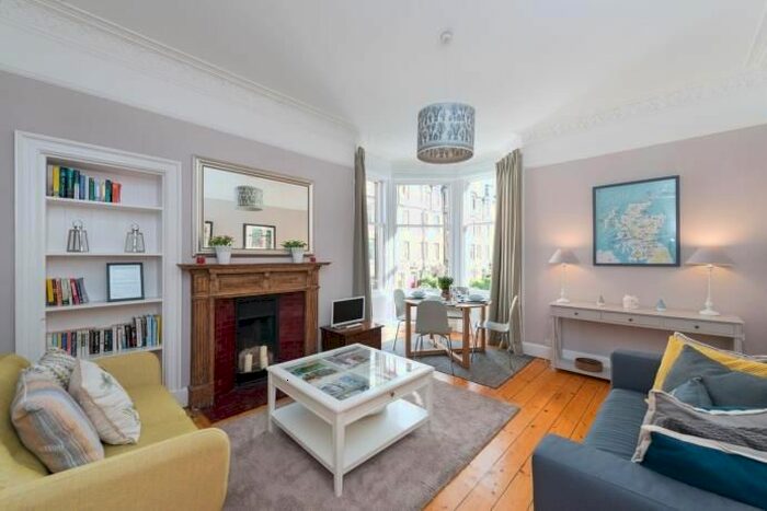 2 Bedroom Flat To Rent In Millar Crescent, Morningside, Edinburgh, EH10