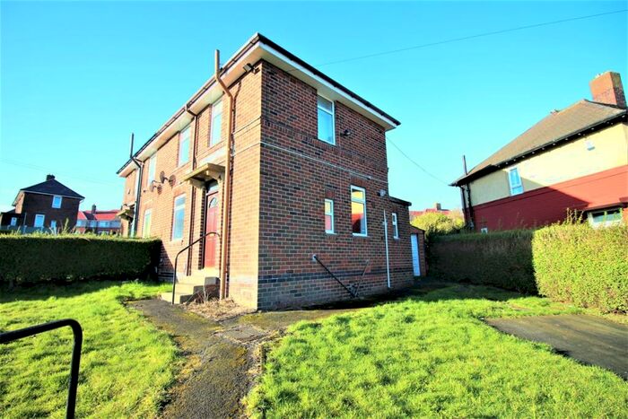2 Bedroom Semi-Detached House To Rent In Framlingham Road, Sheffield, S2