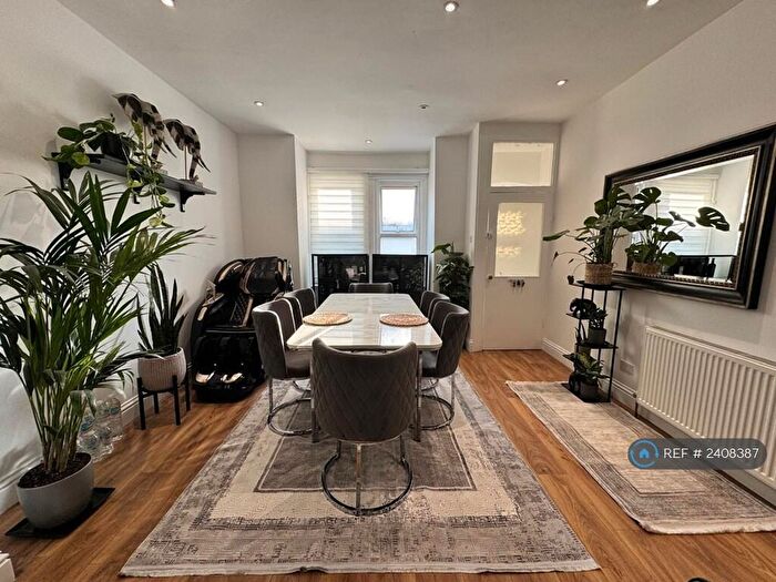 2 Bedroom Terraced House To Rent In Bath Road, London, N9