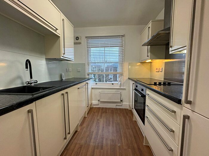 2 Bedroom Flat To Rent In St. Augustines Road, London, NW1