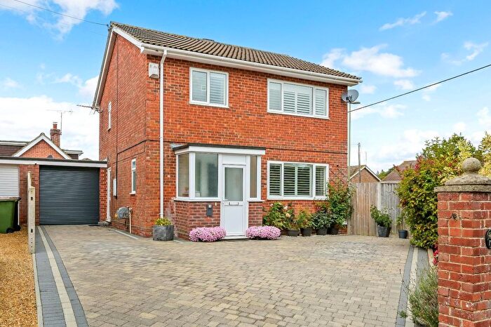 3 Bedroom Detached House For Sale In Haig Road, Bishopstoke, Eastleigh, SO50