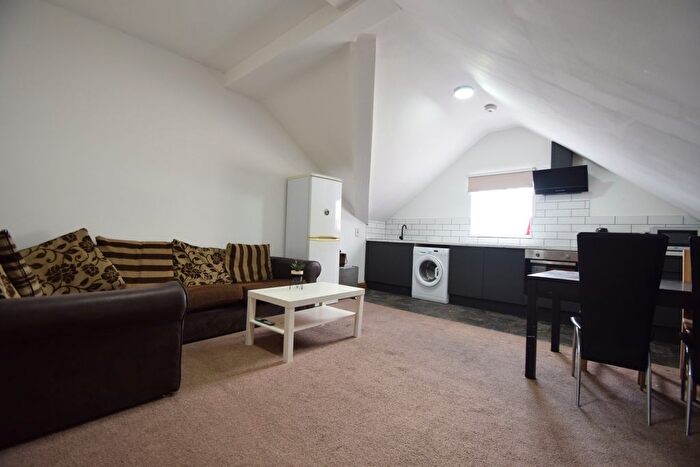 4 Bedroom Terraced House To Rent In Woodville Road, Cathays, CF24