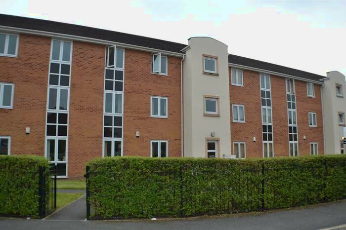 2 Bedroom Apartment To Rent In Hansby Drive, L24