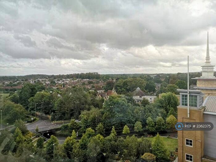1 Bedroom Flat To Rent In Churchill Place, Basingstoke, RG21