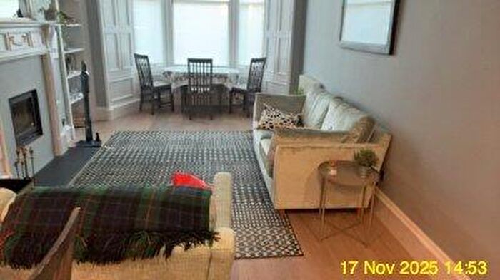 2 Bedroom Flat To Rent In Mentone Terrace, Edinburgh, EH9