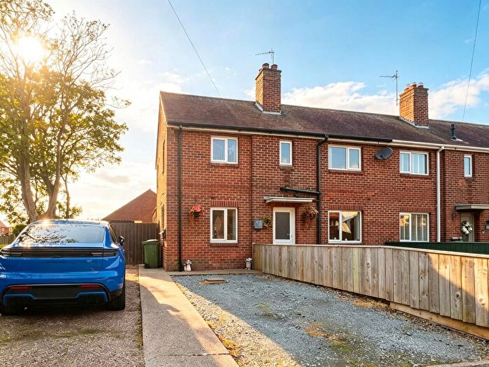 3 Bedroom End Of Terrace House For Sale In Highfield, Withernsea, HU19