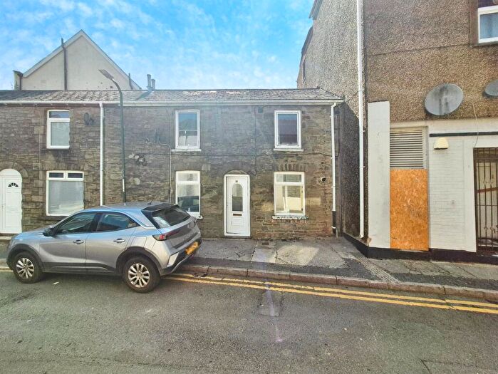 2 Bedroom Terraced House For Sale In Market Street, Abertillery, NP13