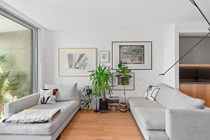 1 Bedroom Apartment For Sale In The Makers Building, Jasper Walk, London, N1