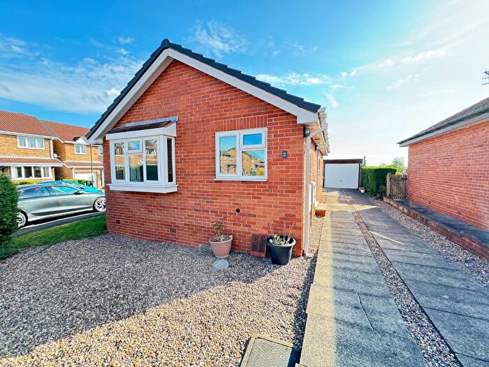 2 Bedroom Bungalow To Rent In Ringwood View, Brimington, Chesterfield, S43