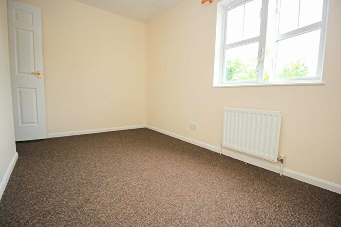 2 Bedroom Terraced House For Sale In Bevan Close, Woolston, SO19