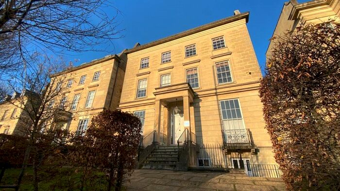 2 Bedroom Apartment To Rent In Alexandra House, Kings Road, Reading, Berkshire, RG1