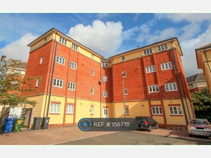 2 Bedroom Flat To Rent In Shepherds Walk, Bradley Stoke, Bristol, BS32