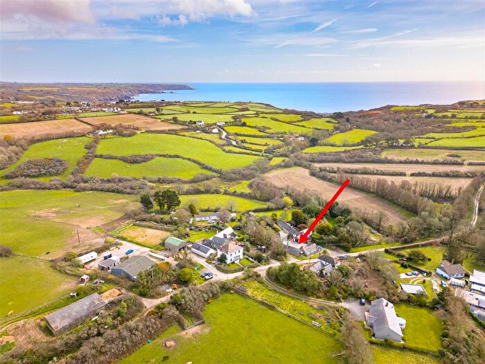 5 Bedroom Country House For Sale In Treal, Ruan Minor, TR12
