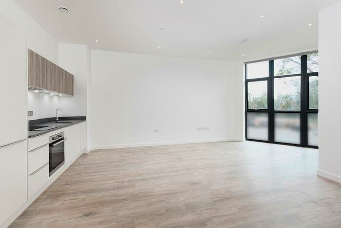 1 Bedroom Apartment To Rent In Swindon, Wiltshire, SN2