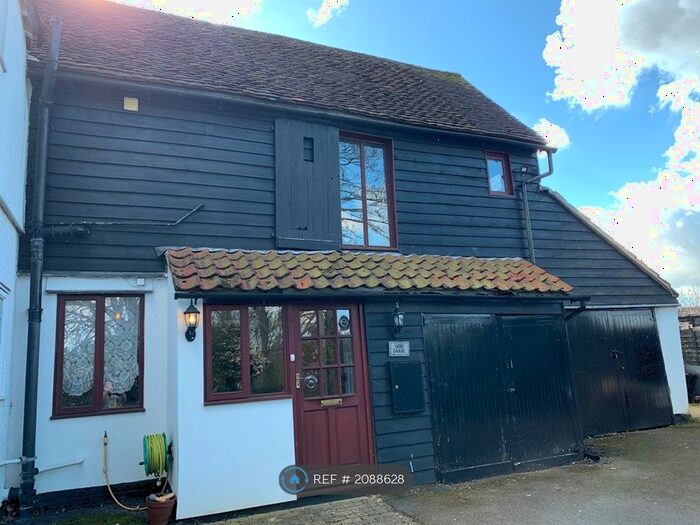 2 Bedroom Semi-Detached House To Rent In Hoppit Mead, Braintree, CM7