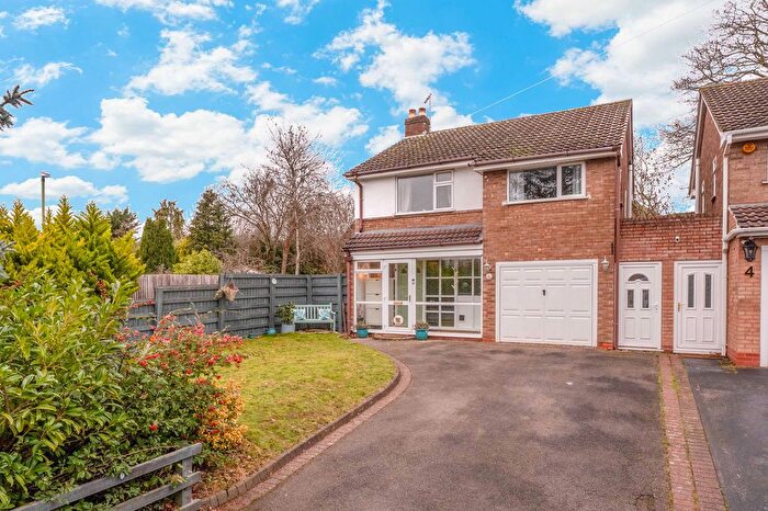 3 Bedroom Link Detached House For Sale In Sandy Hill Rise, Shirley, Solihull, B90