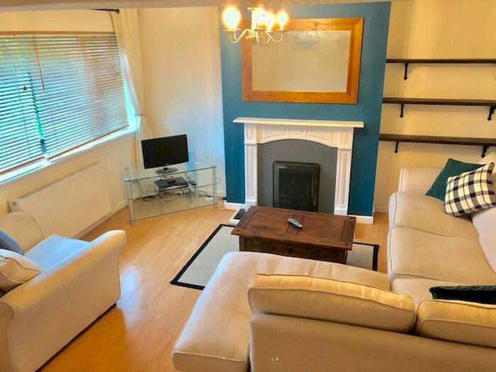 3 Bedroom House To Rent In Cedar Close, Patchway, Bristol, BS34