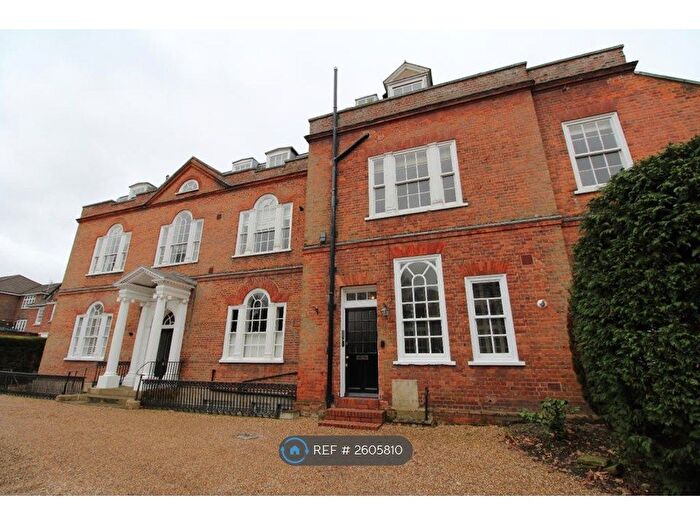 1 Bedroom Flat To Rent In Chesil House, Chislehurst, BR7