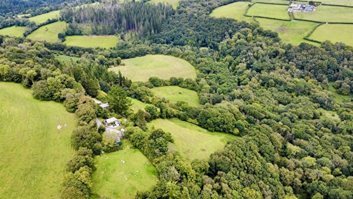 4 Bedroom Smallholding For Sale In Login, Whitland, SA34