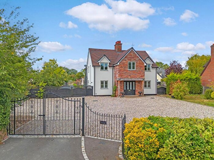 4 Bedroom Detached House For Sale In Cock Green, Felsted, Dunmow, CM6