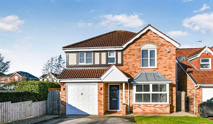 4 Bedroom Detached House For Sale In Braithegayte, Wheldrake, YO19