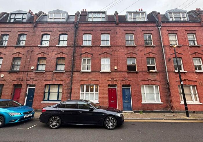 7 Bedroom Terraced House For Sale In Newark Street, Whitechapel, London, E1