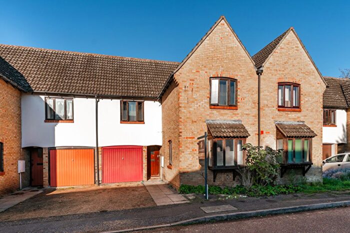 6 Bedroom Terraced House For Sale In Elsworth Place, Cambridge, Cambridgeshire, CB2