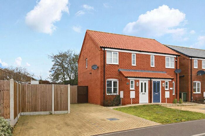 2 Bedroom House For Sale In Harrier Way, Diss, IP22