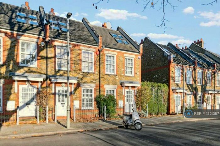 3 Bedroom Terraced House To Rent In Burns Road, London, SW11