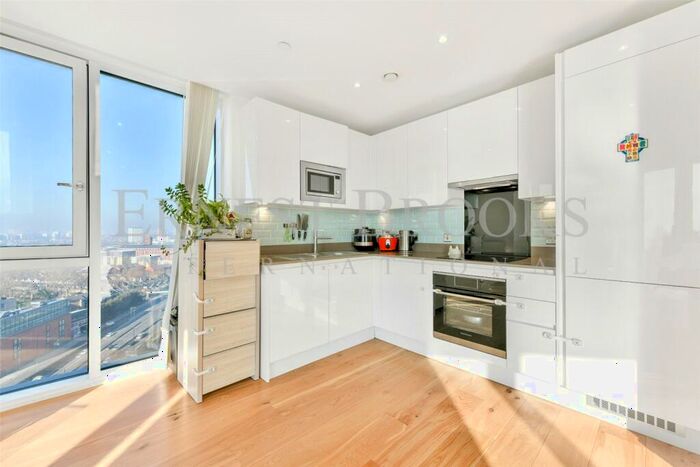 1 Bedroom Apartment To Rent In Sky View Tower, High Street, Stratford, E15