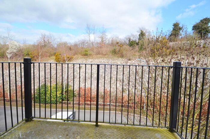 2 Bedroom Apartment To Rent In Freer Crescent, High Wycombe, Buckinghamshire, HP13