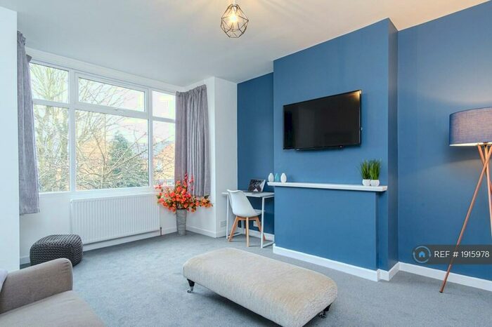 1 Bedroom Flat To Rent In Douglas Road, Acocks Green, Birmingham, B27