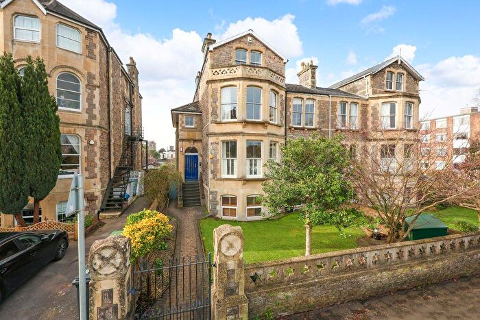 2 Bedroom Apartment For Sale In Julian Road | Sneyd Park, BS9