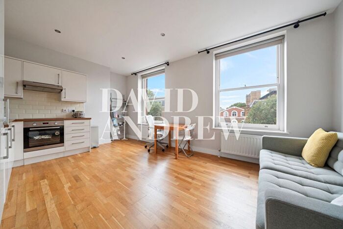 1 Bedroom Flat To Rent In Upper Street, London, N1