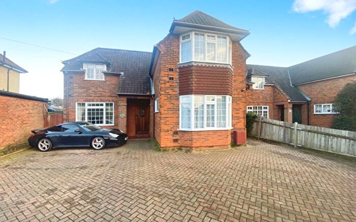 3 Bedroom Detached House For Sale In Colchester Road, Ipswich, IP4