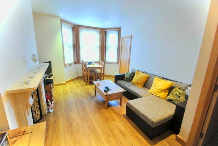 1 Bedroom Flat To Rent In Thornton House, Parkstone Road, Poole, BH15