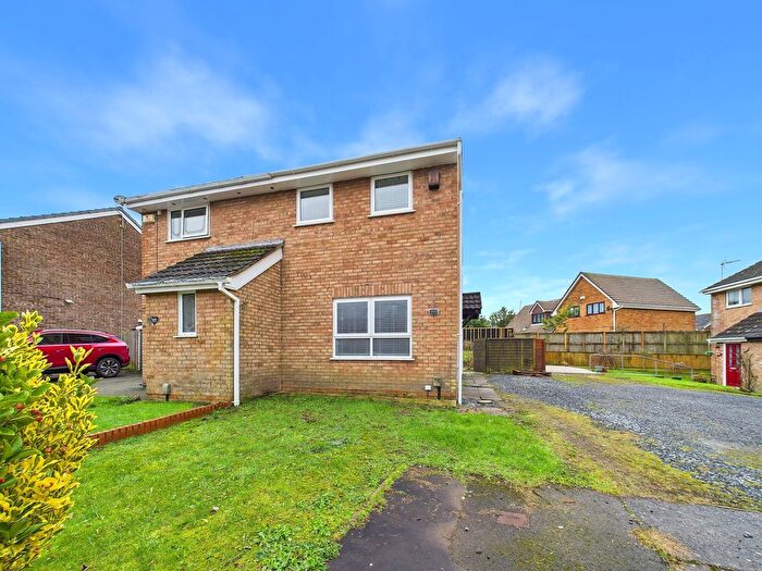 2 Bedroom Semi-Detached House To Rent In Landor Drive, Loughor, SA4