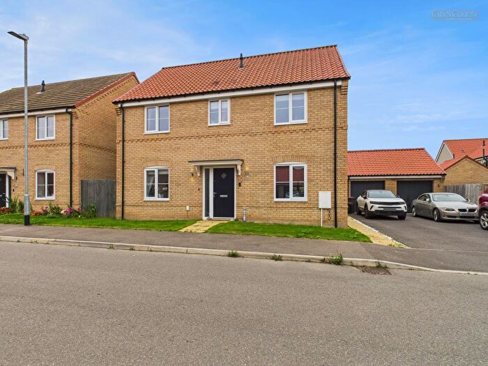 4 Bedroom Detached House For Sale In Balmoral Way, Holbeach, Spalding, PE12