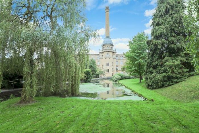 1 Bedroom Flat To Rent In Bliss Mill, Chipping Norton, OX7