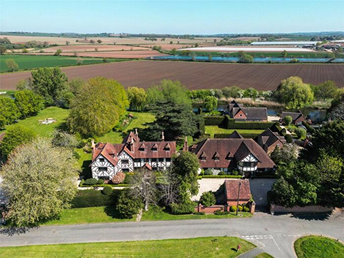 6 Bedroom Detached House For Sale In Dial House, The Green, Alveston, Stratford-upon-Avon, CV37