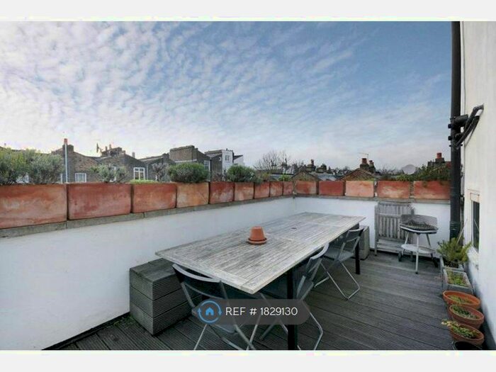2 Bedroom Flat To Rent In Sussex Way, London, N7