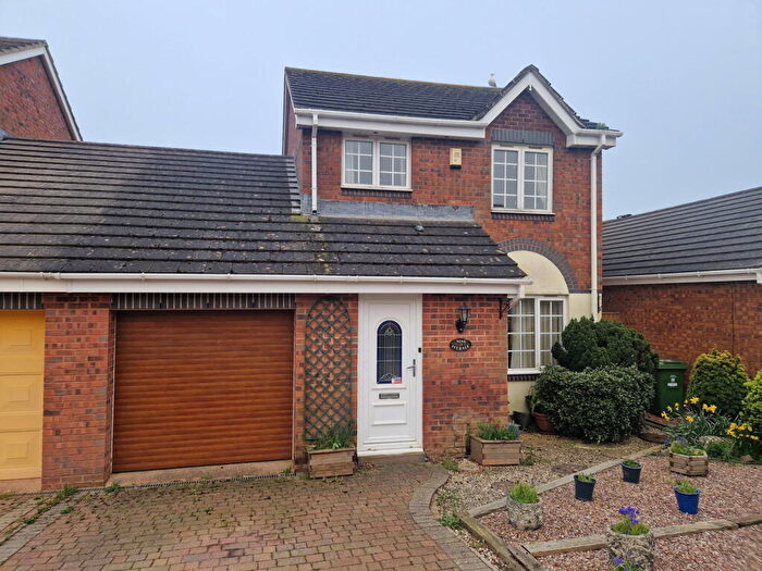 3 Bedroom Detached House For Sale In Ivydale, Exmouth, EX8