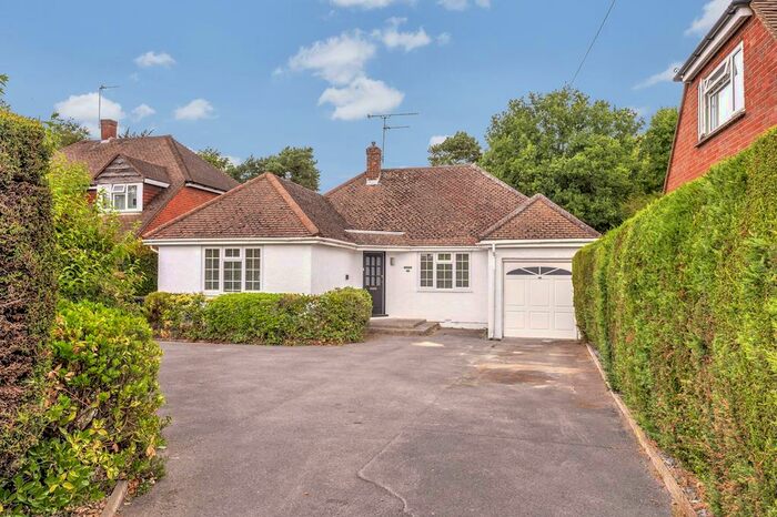 4 Bedroom Property To Rent In Lovelace Drive, Pyrford, GU22